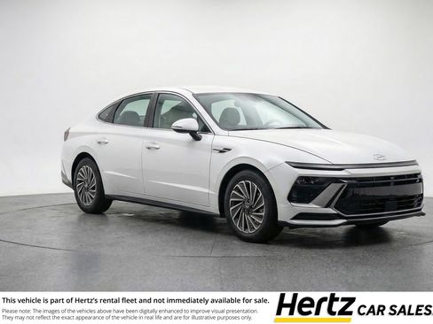 Used 2025 Hyundai Sonata SEL image 1
