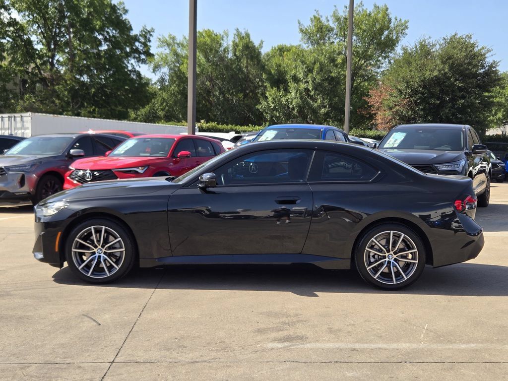 Used 2023 BMW 230i xDrive Coupe w/ Premium Package AWD/4WD image 7