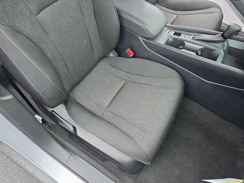 Certified 2023 Honda Accord EX image 10