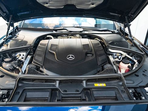 Used 2023 Mercedes-Benz S 580 4MATIC Sedan image 38