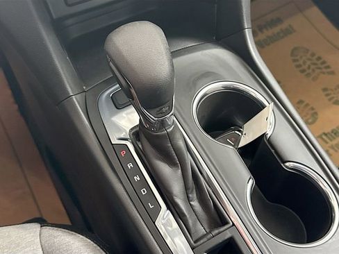 Used 2023 Chevrolet Equinox LS w/ Driver Confidence II Package image 17