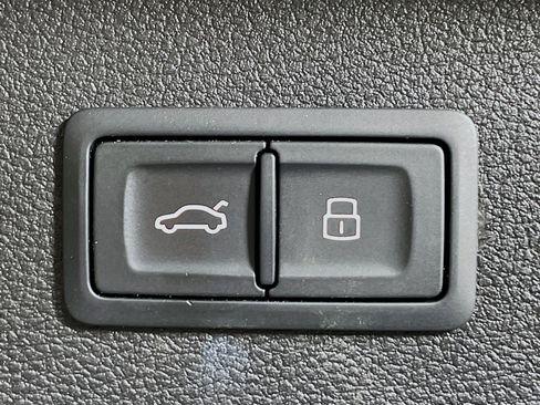 Used 2016 Audi A7 3.0T Premium Plus w/ S Line Sport Package image 31