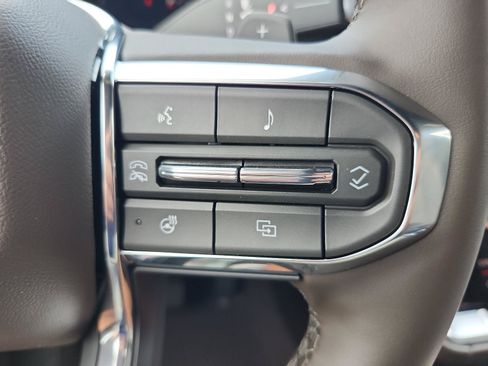 New 2026 GMC Yukon Elevation w/ Elevation Premium Package AWD/4WD image 22
