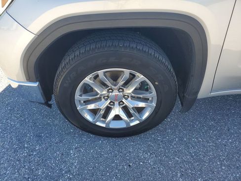 Used 2020 GMC Sierra 1500 SLE w/ SLE Value Package image 18