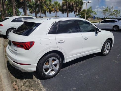 Used 2020 Audi Q3 2.0T Premium Plus w/ Premium Plus Package AWD/4WD image 4