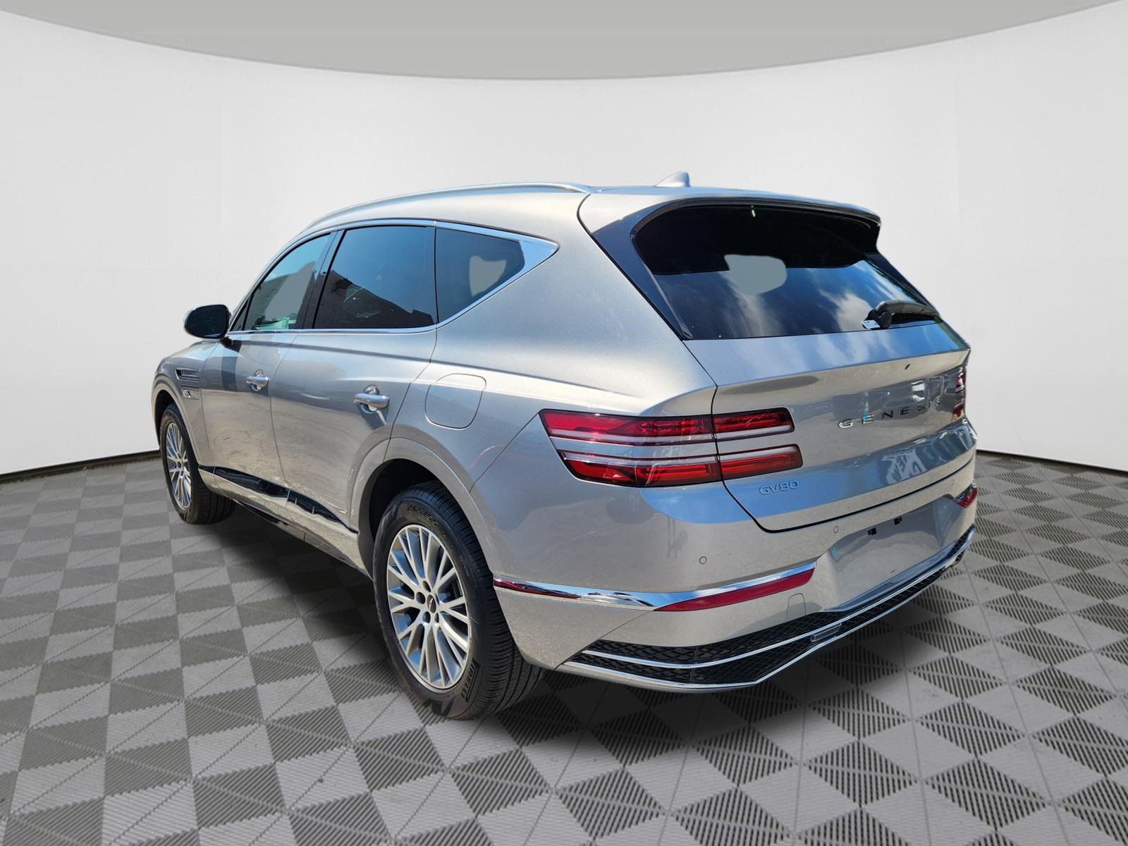 Used 2025 Genesis GV80 2.5T Standard AWD/4WD image 3