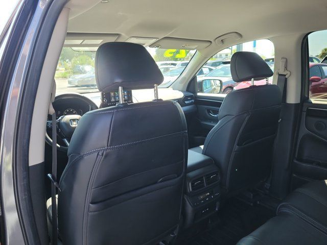 Used 2025 Honda Pilot EX-L image 14