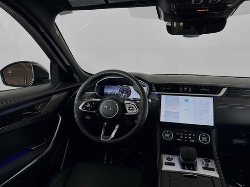 Used 2026 Jaguar F-PACE R-Dynamic S AWD/4WD image 23