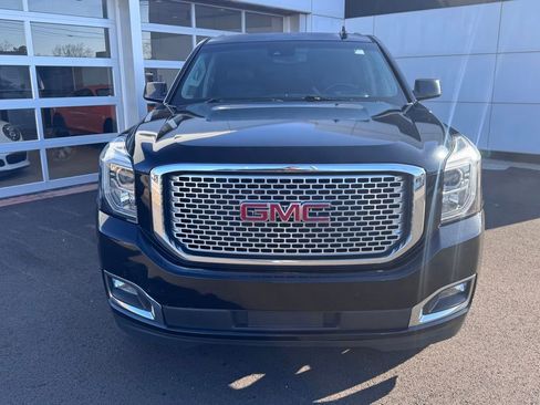 Used 2017 GMC Yukon Denali w/ Open Road Package image 10