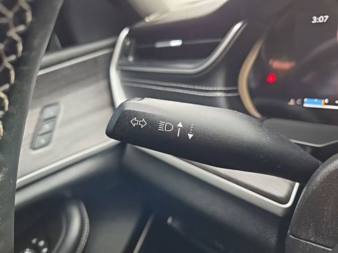 Used 2021 Jeep Grand Cherokee L Limited image 20