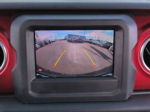 Used 2021 Jeep Wrangler Unlimited Rubicon image 45