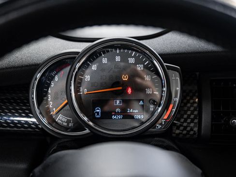 Used 2018 MINI Cooper S image 17