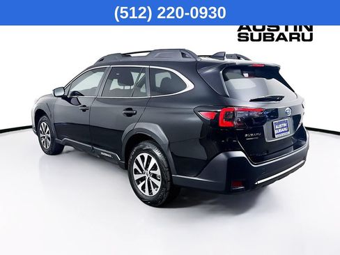Used 2025 Subaru Outback Premium AWD/4WD image 6