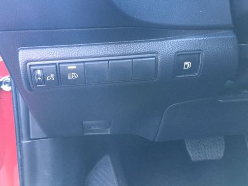 Used 2024 Toyota Corolla LE FWD image 17