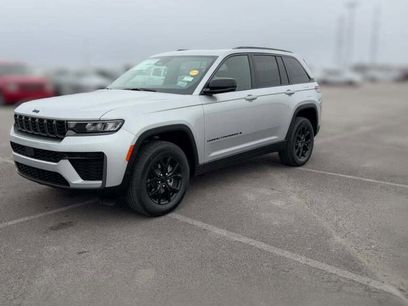 New 2026 Jeep Grand Cherokee Altitude