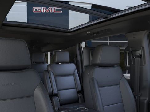 New 2026 GMC Yukon XL Denali w/ Advanced Technology Package image 24