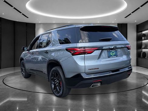 Certified 2023 Chevrolet Traverse Premier w/ Redline Edition AWD/4WD image 3