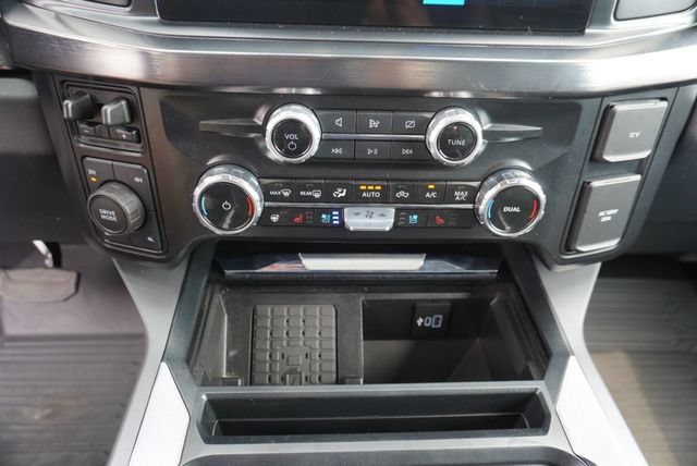 Used 2024 Ford F250 Lariat w/ Sport Appearance Package AWD/4WD image 41
