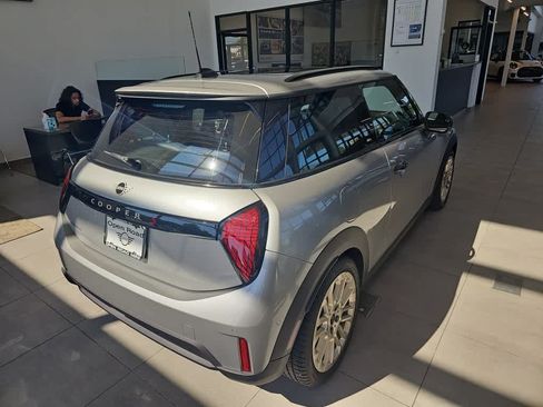 Used 2025 MINI Cooper S FWD image 6