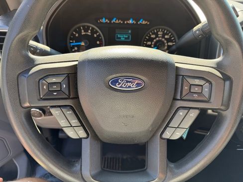 Used 2017 Ford F150 XLT AWD/4WD image 24