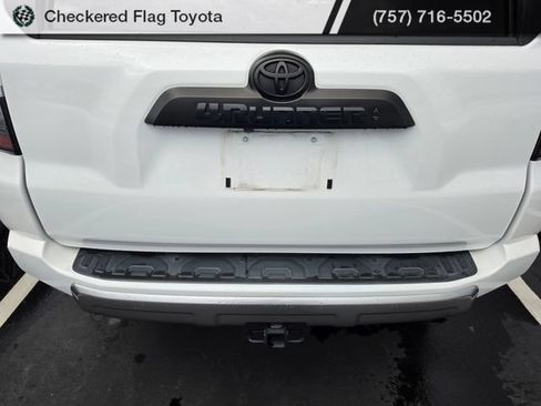 Used 2024 Toyota 4Runner TRD Off-Road Premium w/ Off Road Premium Plus Package AWD/4WD image 7