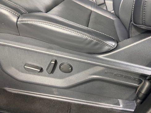 Used 2025 Ford Expedition Max Platinum AWD/4WD image 25