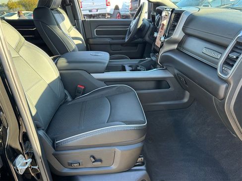 Used 2025 RAM 2500 Laramie w/ Night Edition image 19