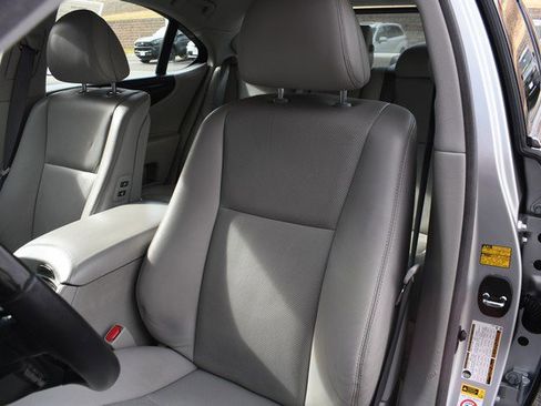 Used 2010 Lexus LS 460 AWD image 17