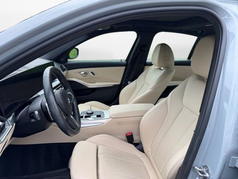Used 2023 BMW M340i xDrive AWD/4WD image 9