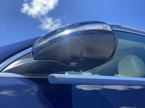 Used 2021 Mercedes-Benz GLS 450 4MATIC image 12