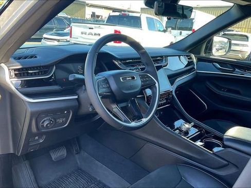 Used 2022 Jeep Grand Cherokee Trailhawk w/ Advanced Protech Group II image 12