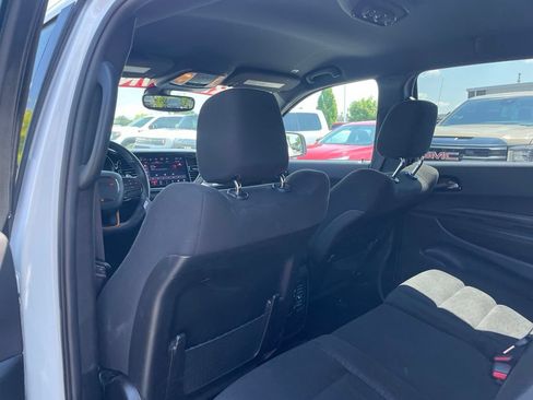 Used 2025 Dodge Durango GT AWD/4WD image 24