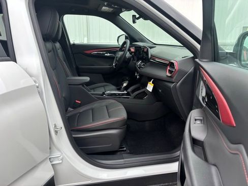 New 2026 Chevrolet TrailBlazer RS w/ Convenience Package FWD image 18
