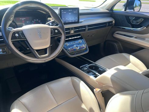 Used 2020 Lincoln Corsair AWD w/ Equipment Group 101A image 18