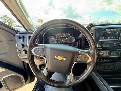 Used 2019 Chevrolet Silverado 2500 LTZ w/ Duramax Plus Package AWD/4WD image 21
