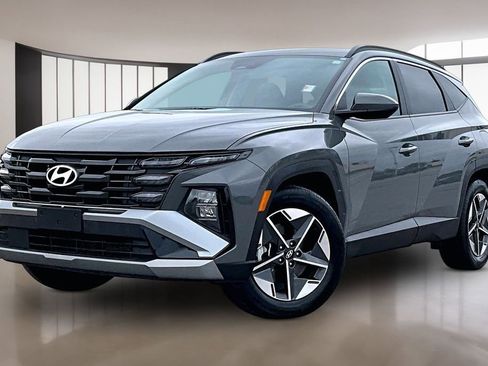 Used 2025 Hyundai Tucson SEL FWD image 1