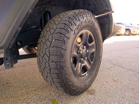 Used 2024 Jeep Wrangler Sport image 33