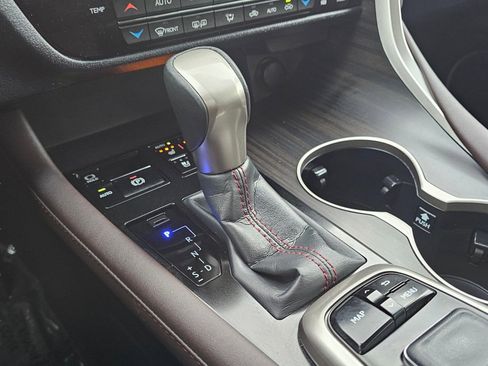 Used 2017 Lexus RX 350 350 w/ Premium Package image 13