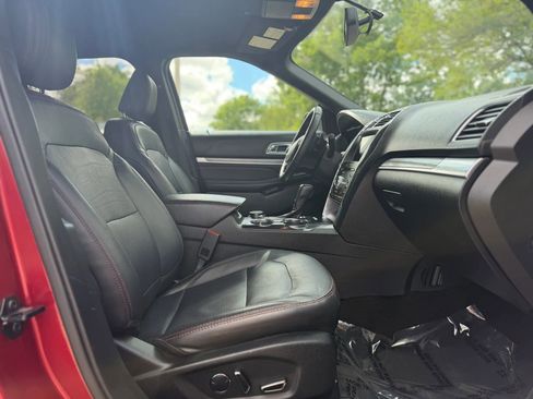 Used 2018 Ford Explorer Sport AWD/4WD image 20