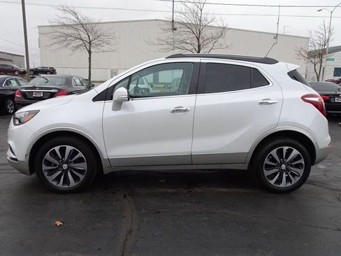 Used 2019 Buick Encore Essence image 5