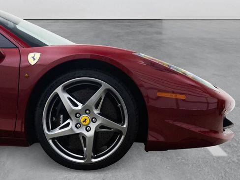 Used 2011 Ferrari 458 Italia Coupe RWD image 58