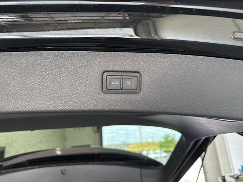 New 2025 Audi Q7 3.0T Premium Plus image 11