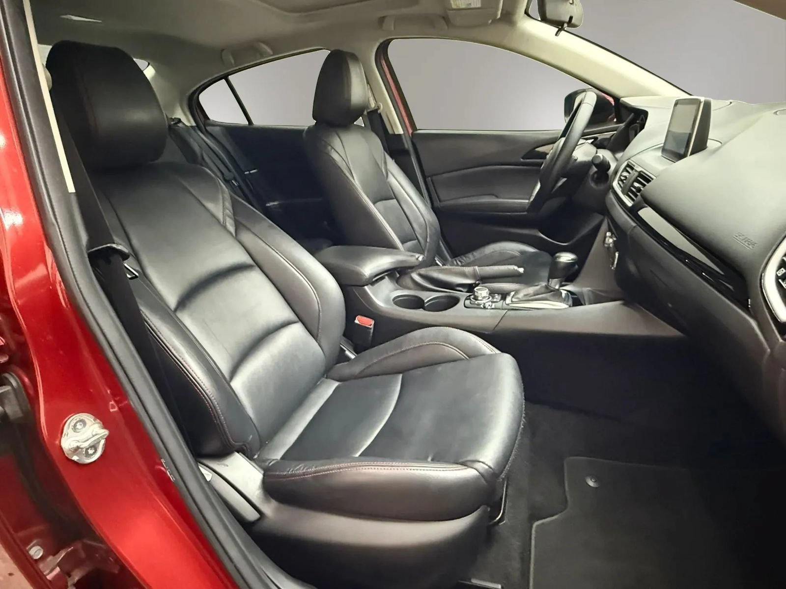 Used 2015 MAZDA MAZDA3 i Grand Touring FWD image 13