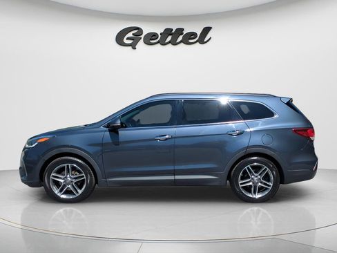 Used 2017 Hyundai Santa Fe SE image 7