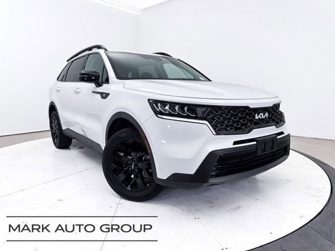 Used 2022 Kia Sorento S image 1