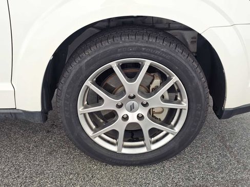 Used 2018 Dodge Journey GT image 9