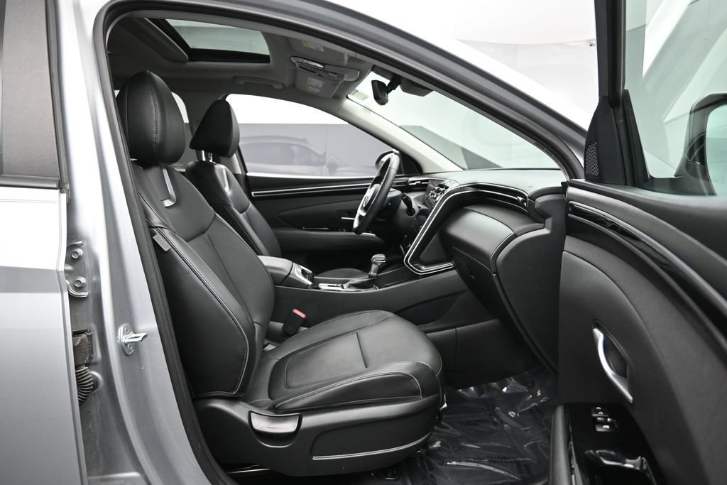 Used 2022 Hyundai Tucson SEL w/ Convenience + Premium Package AWD/4WD image 28