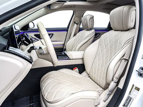 Certified 2023 Mercedes-Benz S 580 4MATIC Sedan image 19