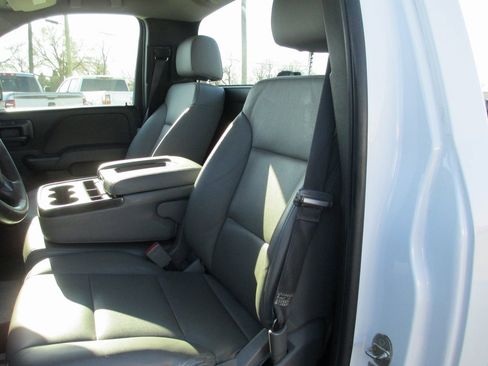 Used 2017 Chevrolet Silverado 2500 W/T image 13