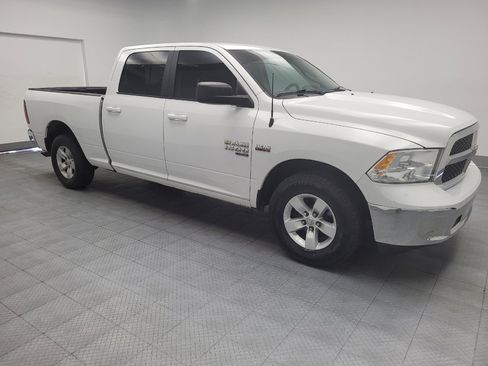 Used 2019 RAM 1500 Classic SLT RWD image 11